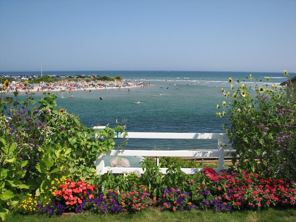 Отель Terrace By The Sea Оганкит Экстерьер фото